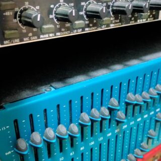 Akashic Music Production の機材写真、EQ